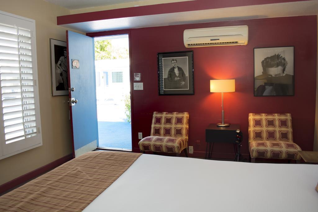 Palm Springs Rendezvous Hotel Exterior photo