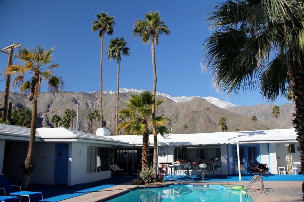 Palm Springs Rendezvous Hotel Exterior photo